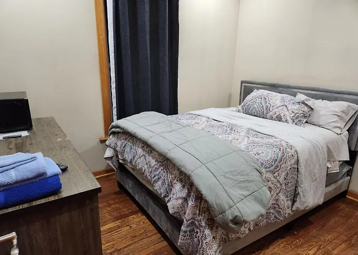 Relaxing Entire Roseland Neighborhood Unit * Chicago